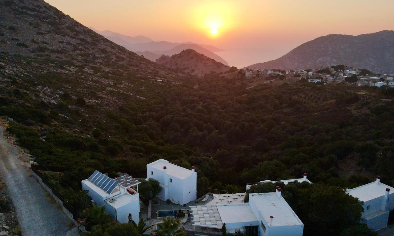 Mourtzanakis Residence - Traditional Eco Hotel In Akhládha Exterior foto